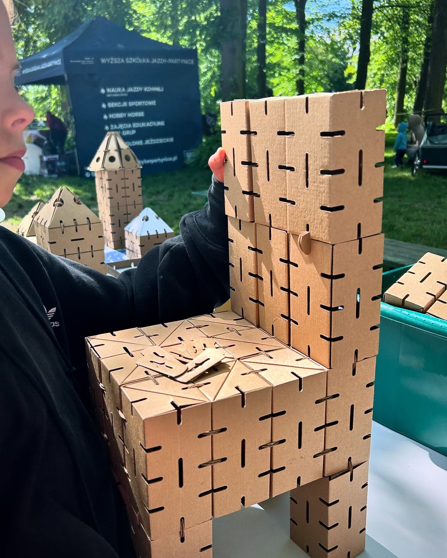 Strefa eventowa tekturowych klocków Cardblocks - atrakcja na wydarzenia plenerowe